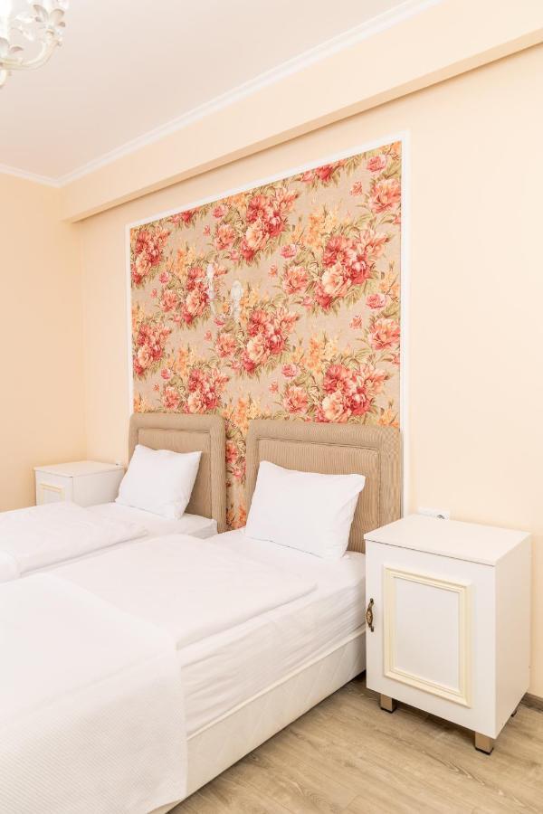Rose Hotel Vake 트빌리시 외부 사진